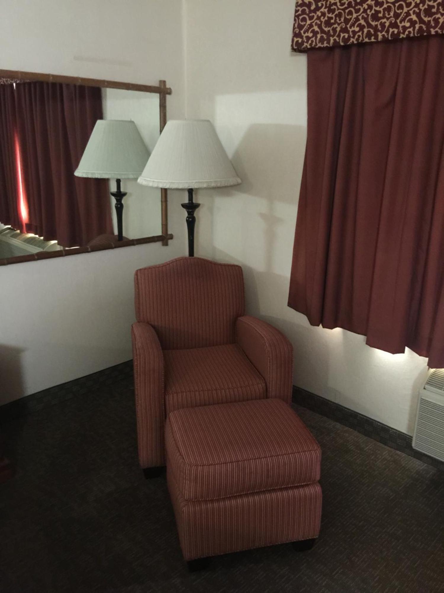 Ramada By Wyndham Barstow Hotel Kamer foto
